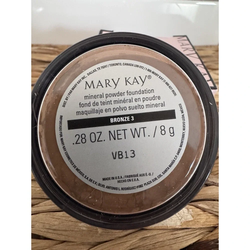 Mary Kay Mineral Powder Foundation - Bronze 3- .28 oz Discontinued New‎ Sealed